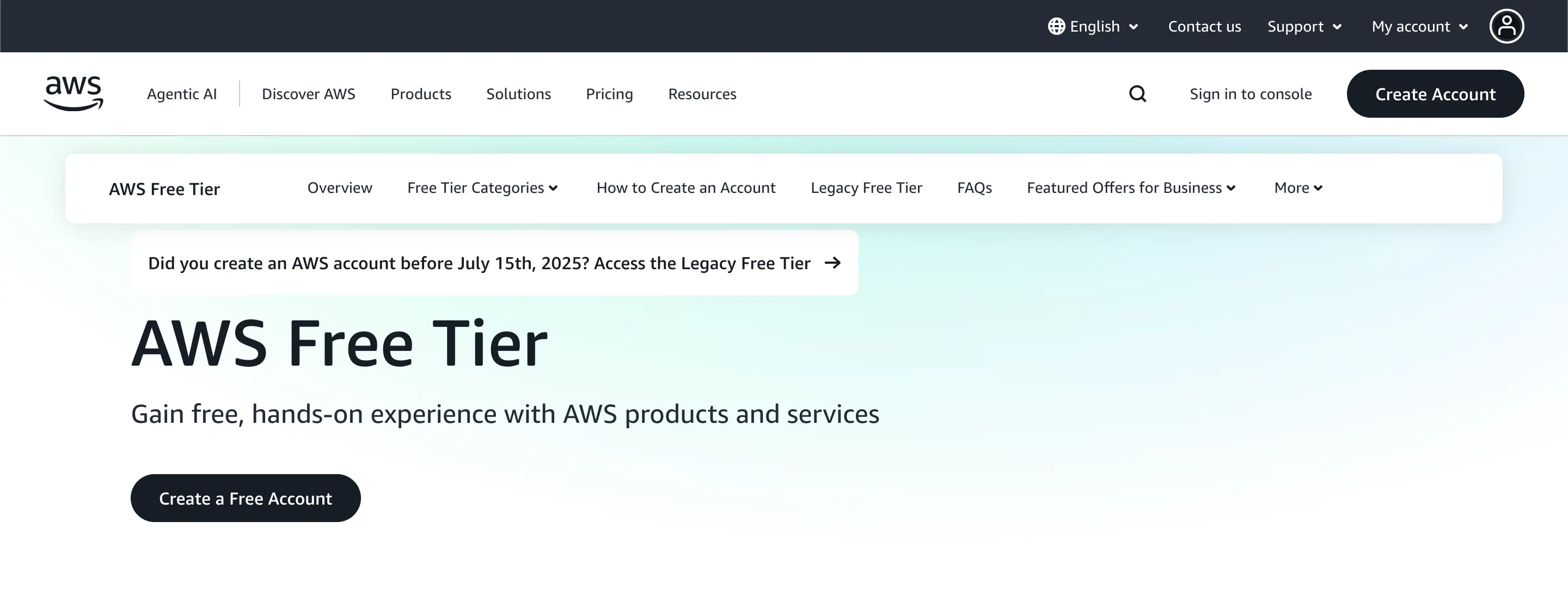 AWS Free Tier 說明頁:「Gain free, hands-on experience with AWS products and services」